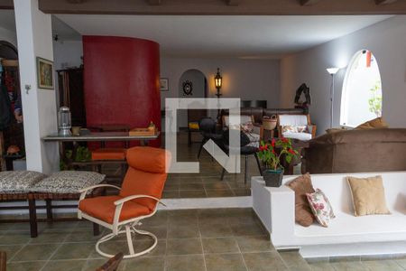 Sala de casa à venda com 4 quartos, 299m² em Butantã, São Paulo