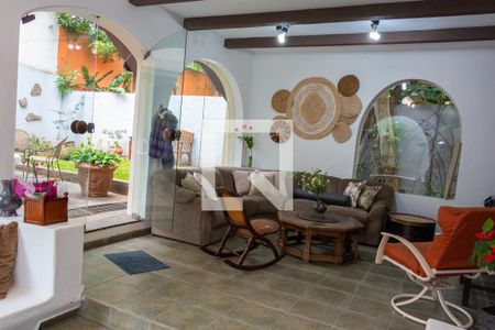 Sala de casa à venda com 4 quartos, 299m² em Butantã, São Paulo