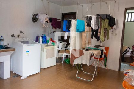 Casa à venda com 299m², 4 quartos e sem vagaÁrea de Serviço