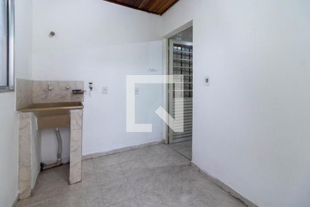 Casa para alugar com 75m², 2 quartos e sem vagaÁrea de Serviço