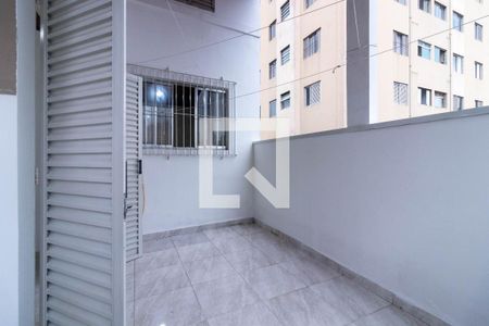 Casa para alugar com 75m², 2 quartos e sem vagaÁrea de Serviço