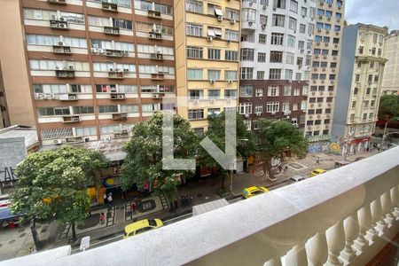 Apartamento à venda com 150m², 3 quartos e sem vagaVista - Sala