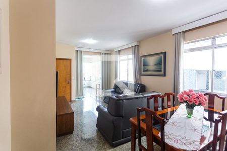Sala de apartamento à venda com 4 quartos, 127m² em Cidade Nova, Belo Horizonte