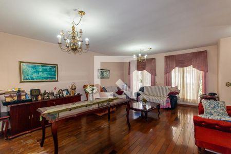 Sala de casa à venda com 4 quartos, 199m² em Jardim Avelino, São Paulo