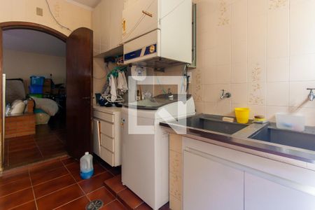 Casa à venda com 199m², 4 quartos e 4 vagas Casa à venda com 199m², 4 quartos e 4 vagasÁrea de Serviço