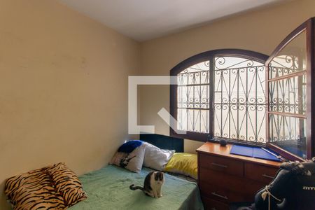 Casa à venda com 199m², 4 quartos e 4 vagas Casa à venda com 199m², 4 quartos e 4 vagasQuarto 1