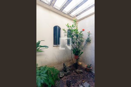 Casa à venda com 199m², 4 quartos e 4 vagas Casa à venda com 199m², 4 quartos e 4 vagasÁrea comum