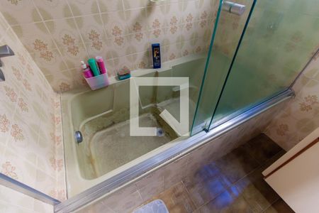 Casa à venda com 199m², 4 quartos e 4 vagas Casa à venda com 199m², 4 quartos e 4 vagasBanheiro da Suíte 2