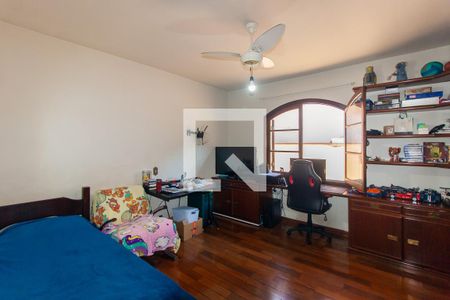 Casa à venda com 199m², 4 quartos e 4 vagas Casa à venda com 199m², 4 quartos e 4 vagasSuíte 1