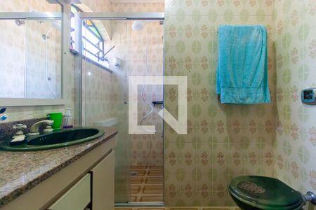 Casa à venda com 199m², 4 quartos e 4 vagas Casa à venda com 199m², 4 quartos e 4 vagasBanheiro da Suíte 1