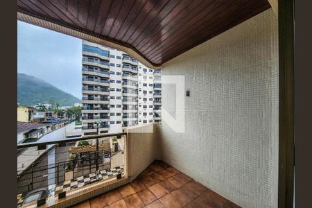 sacada de apartamento para alugar com 3 quartos, 102m² em Vila Júlia, Guarujá