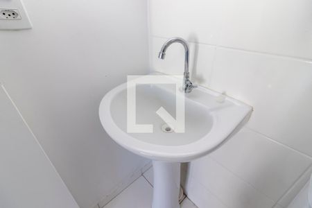 Banheiro de apartamento à venda com 2 quartos, 42m² em Vila Guaca, São Paulo