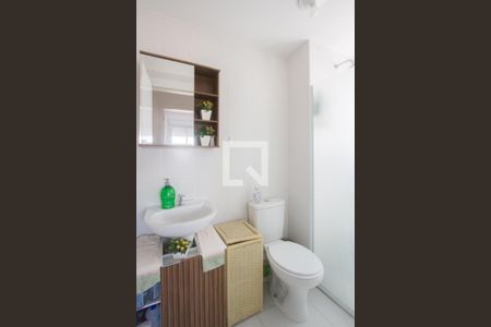 Banheiro de apartamento à venda com 2 quartos, 43m² em Santo Amaro, São Paulo