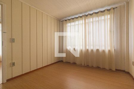 Quarto 1  de casa para alugar com 2 quartos, 60m² em Barreirinha, Curitiba