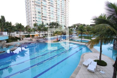 Apartamento para alugar com 85m², 2 quartos e 2 vagasPiscina