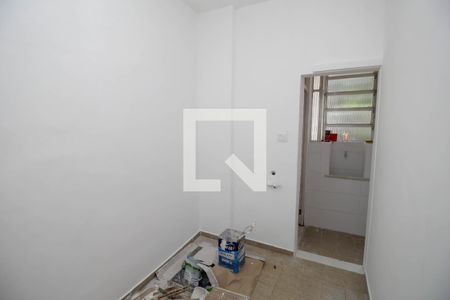 Apartamento para alugar com 77m², 2 quartos e sem vagaQuarto de Serviço