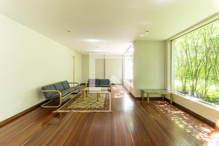 Apartamento para alugar com 35m², 1 quarto e 1 vaga Apartamento para alugar com 35m², 1 quarto e 1 vagaÁrea Comum - Hall de Entrada