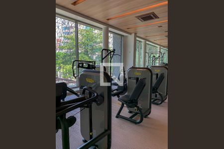 Apartamento à venda com 343m², 4 quartos e 4 vagasAcademia