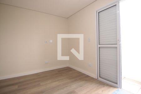 Quarto de apartamento para alugar com 2 quartos, 54m² em Vila Carmosina, São Paulo