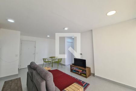 Sala, Cozinha e Área de serviço de apartamento à venda com 2 quartos, 44m² em Vila Prudente, São Paulo