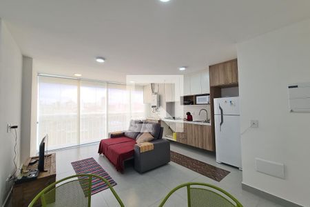 Sala, Cozinha e Área de serviço de apartamento à venda com 2 quartos, 44m² em Vila Prudente, São Paulo