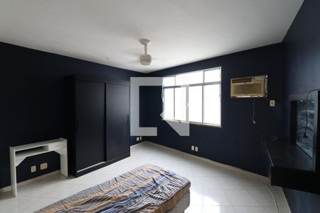 Quarto 2 de casa para alugar com 2 quartos, 100m² em Centro, São Gonçalo