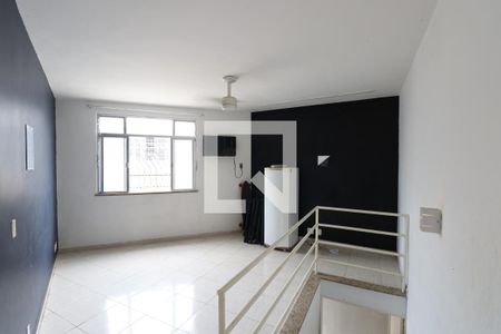 Sala de casa para alugar com 2 quartos, 100m² em Centro, São Gonçalo