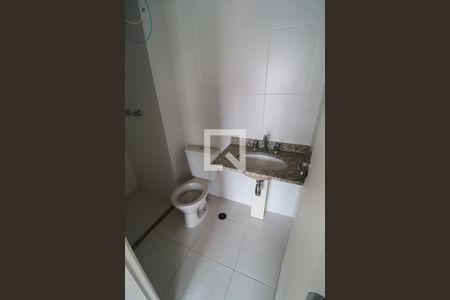 Banheiro de kitnet/studio à venda com 1 quarto, 28m² em Aclimação, São Paulo