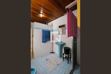 Banheiro de casa à venda com 1 quarto, 146m² em Vila Maria Luisa, São Paulo