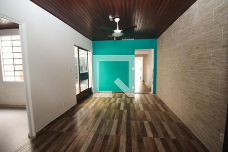 Sala 2 de casa à venda com 4 quartos, 300m² em Santana, Porto Alegre