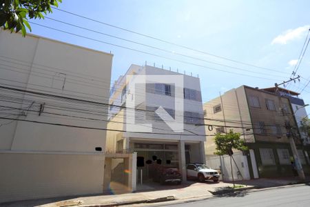 Apartamento à venda com 270m², 4 quartos e 3 vagasFachada