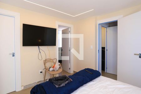 Apartamento à venda com 270m², 4 quartos e 3 vagasQuarto 4