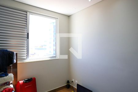Apartamento à venda com 270m², 4 quartos e 3 vagasQuarto 2