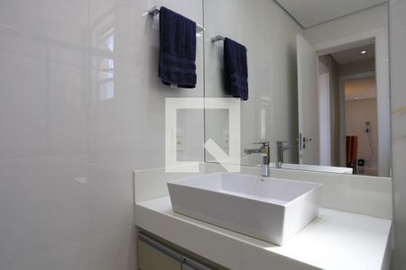 Apartamento à venda com 270m², 4 quartos e 3 vagasBanheiro