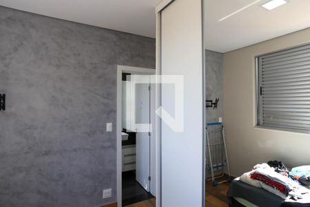 Apartamento à venda com 270m², 4 quartos e 3 vagasQuarto 3