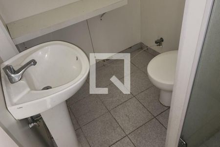 Apartamento à venda com 200m², 4 quartos e 2 vagasÁrea de Serviço - Banheiro