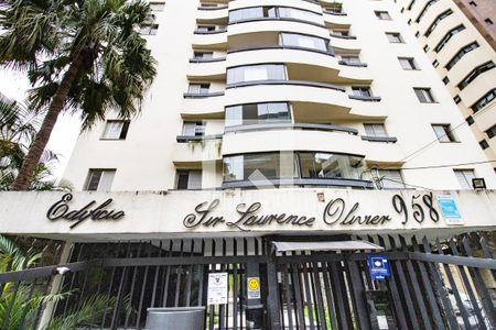 Apartamento para alugar com 81m², 3 quartos e 1 vaga Apartamento para alugar com 81m², 3 quartos e 1 vagaFachada