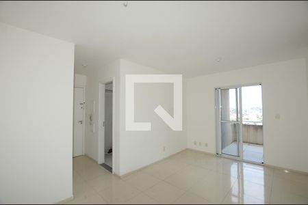Sala de apartamento para alugar com 2 quartos, 54m² em Irajá, Rio de Janeiro