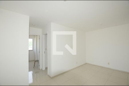 Sala de apartamento para alugar com 2 quartos, 54m² em Irajá, Rio de Janeiro