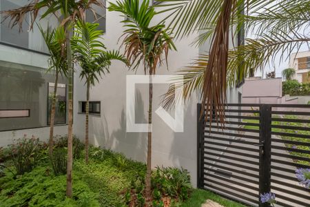 Casa de condomínio à venda com 440m², 4 quartos e 4 vagasJardim