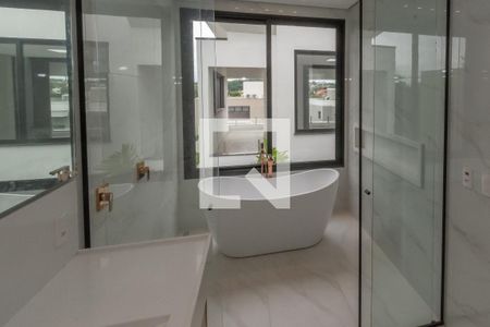 Banheiro Suite Master de casa de condomínio à venda com 3 quartos, 440m² em Loteamento Parque das Sapucaias, Campinas