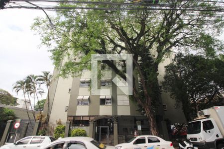 Apartamento à venda com 44m², 1 quarto e 1 vaga Apartamento à venda com 44m², 1 quarto e 1 vagaFachada do Prédio