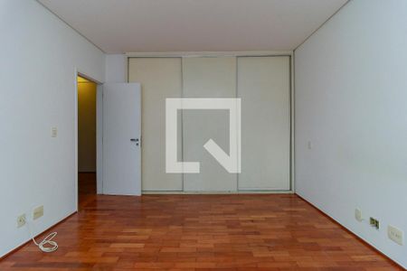 Casa para alugar com 190m², 4 quartos e 2 vagasSuíte