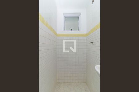 Casa para alugar com 190m², 4 quartos e 2 vagasEdícula - Banheiro