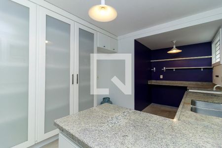 Casa para alugar com 190m², 4 quartos e 2 vagasCozinha