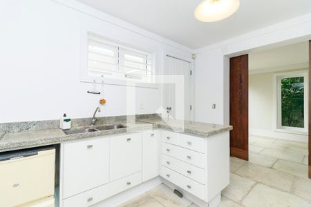 Casa para alugar com 190m², 4 quartos e 2 vagasCozinha