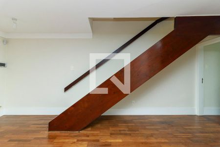 Sala de casa para alugar com 4 quartos, 190m² em Vila Cordeiro, São Paulo