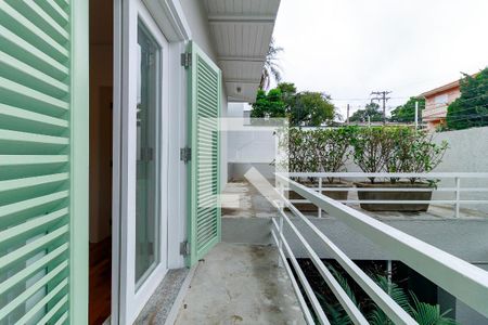 Casa para alugar com 190m², 4 quartos e 2 vagasSuíte - Sacada