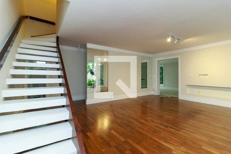 Sala de casa para alugar com 4 quartos, 190m² em Vila Cordeiro, São Paulo