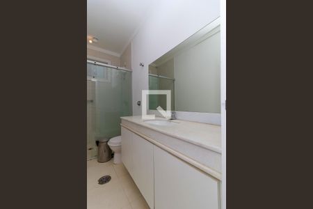 Casa para alugar com 190m², 4 quartos e 2 vagasSuíte - Banheiro